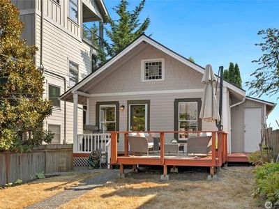 917 NE 72nd St, Seattle, WA, 98115