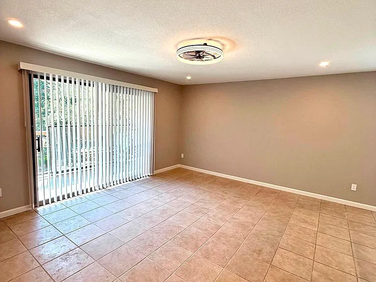 330 N Civic Dr #201 — Photo 8