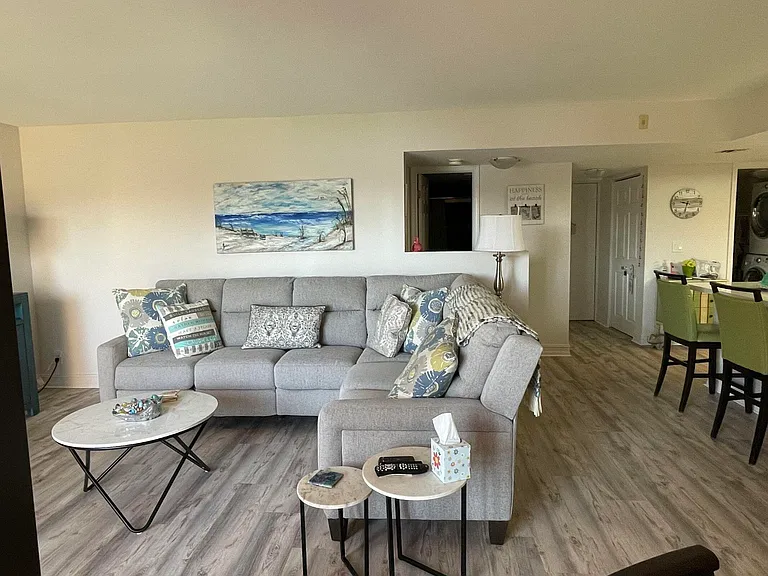 2455 Lindell Blvd #3203 — Photo 7