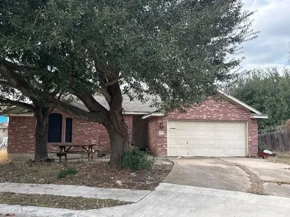 7220 Proud Panda Dr, Del Valle, TX 78617