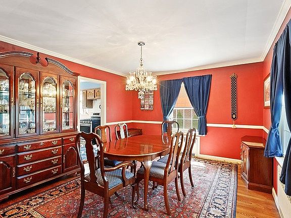 4th image of 101 Clinch Ave