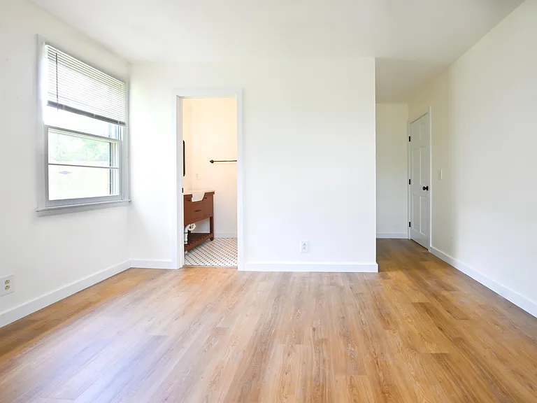 2805 Galesburg Dr — Photo 15