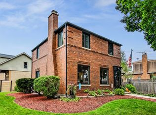 6544 W Palatine Ave, Chicago, IL 60631