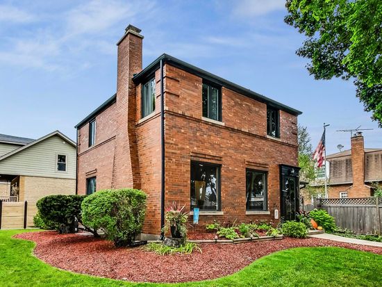 6544 W Palatine Ave, Chicago, IL 60631