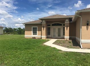 818 Cortez Ave, Lehigh Acres, FL 33936