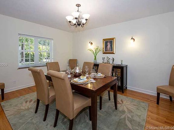 1939 Renovated Art Deco Estate