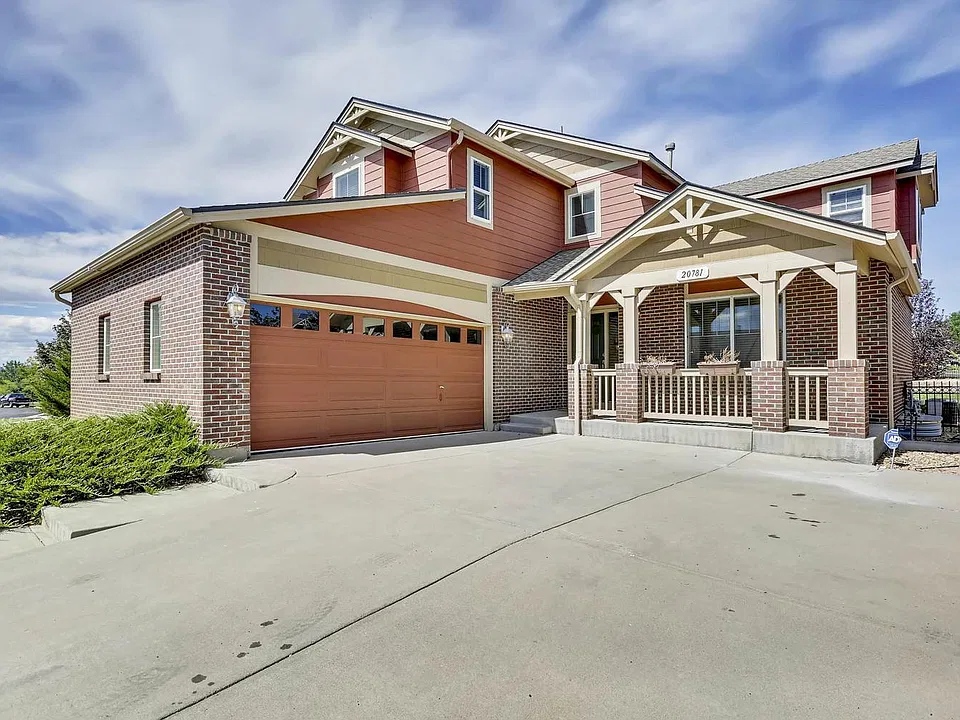 20781 E Dartmouth Dr