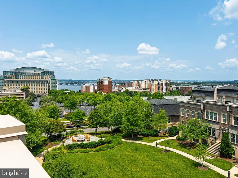 510 Overlook Park Dr #32 — Photo 56