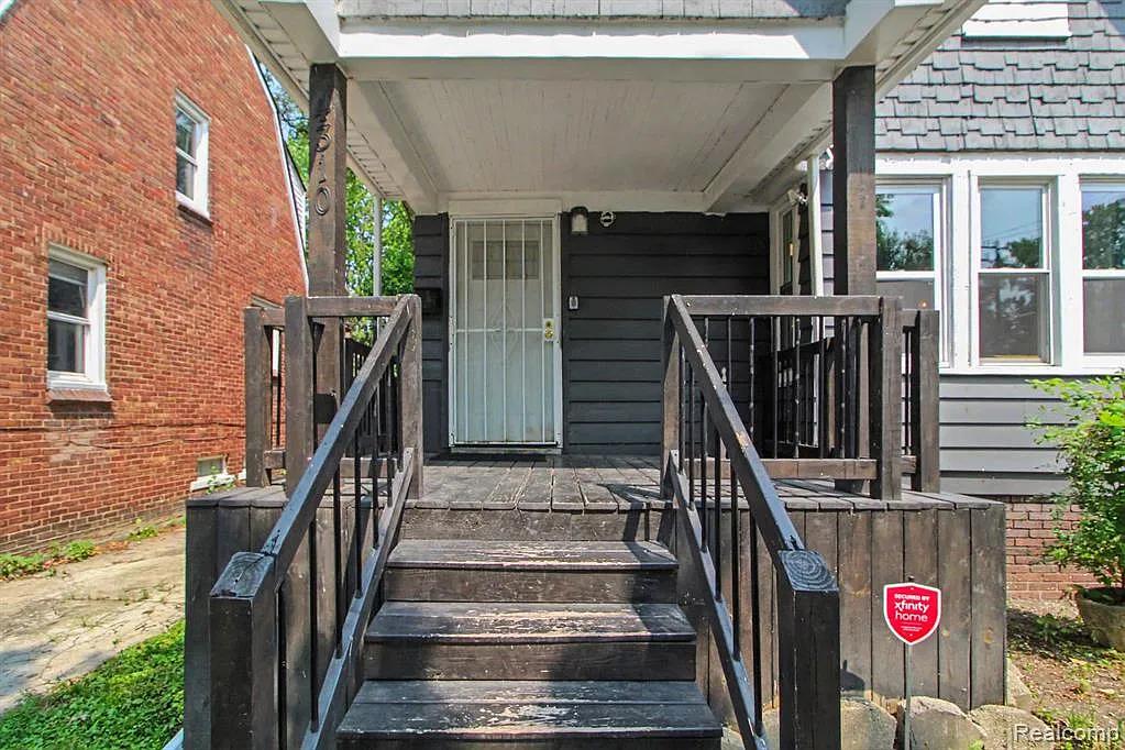 3 bed, 2.0 bath, 1500 sqft, $2,800 — Photo 4