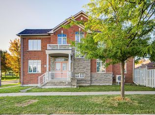 496 The Bridle Walk, Markham, ON L6C 2Y4