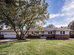 10197 Maxine St, Ellicott City, MD 21042