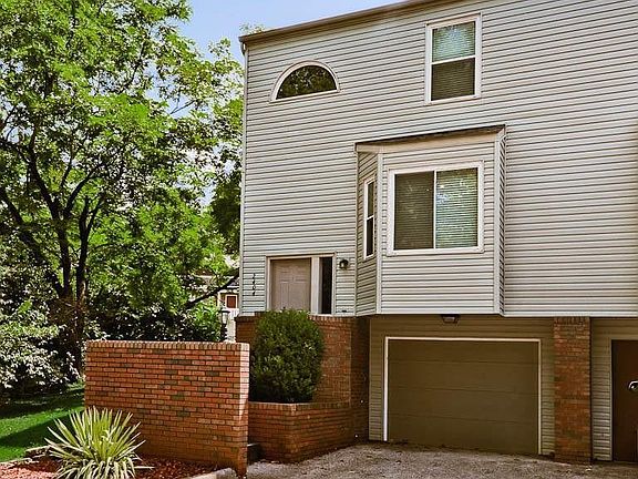 2nd image of 2404 N Bronze Tree Dr