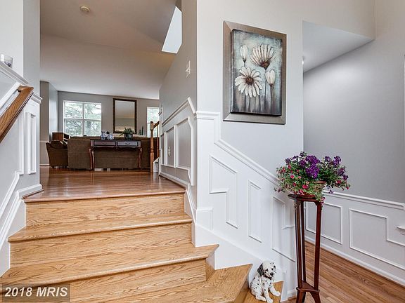 2nd image of 3000 Thompson Farm Ct