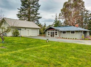 601 NW Madrona Way, Coupeville, WA 98239