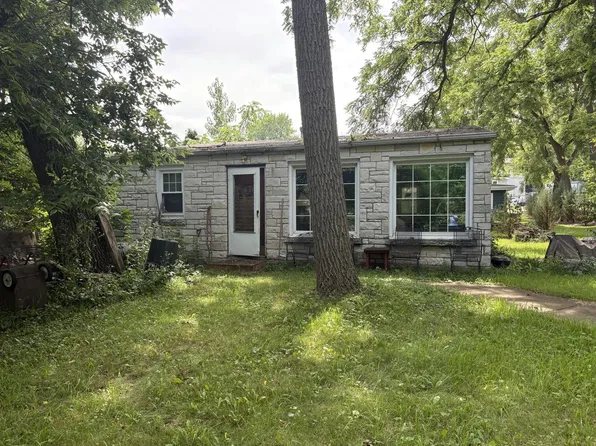 1534 Milwaukee STREET, Delafield, WI 53018