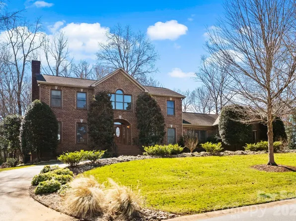 5030 Samuel Pinckney Dr, Belmont, NC 28012