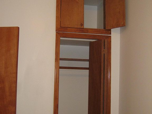 4th image of 181 E 3rd St #29