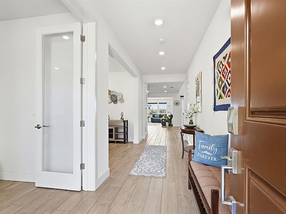5th image of 4340 Hummingbird Cir
