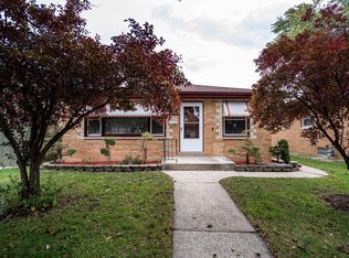 4756 N 73rd St, Milwaukee, WI 53218