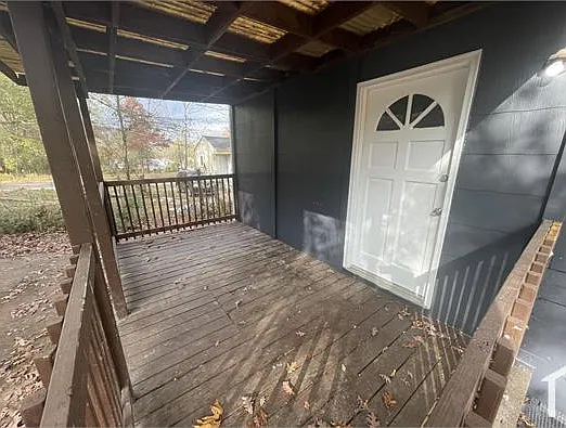 8212 Rugby Ave — Photo 7