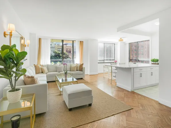 171 East 84th Street image 1 of 19