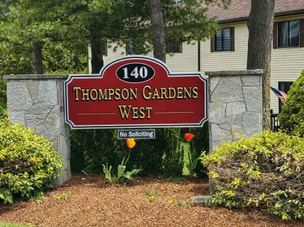 140 Thompson St APT 31B, East Haven, CT 06511