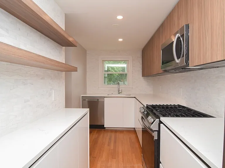 37-49 Arcadia Ave #45 — Photo 35