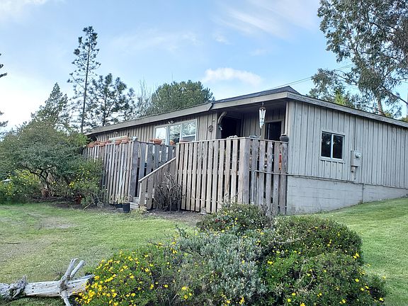 2nd image of 100 Annahy Dr
