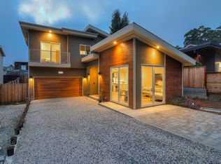 1060 Date St, Montara, CA