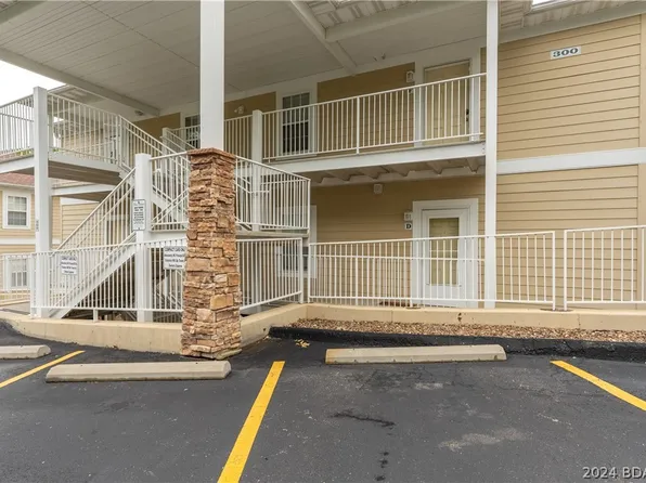50 Arnold Palmer Dr. #Unit 300d, Lake Ozark, MO 65049