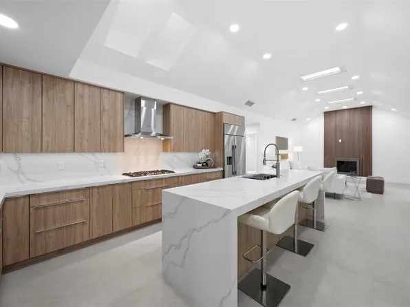 7571 Estrella Circle, Boca Raton, FL 33433