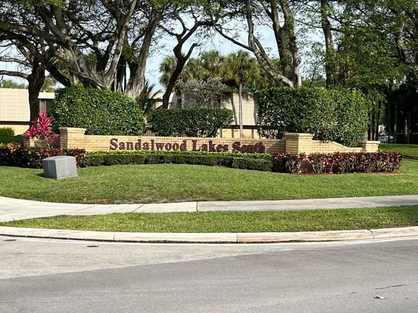 5625 56th Way, West Palm Beach, FL 33409