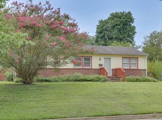 203 Picard Dr, Newport News, VA 23602