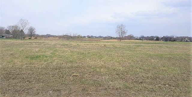 2nd image of 9430 W Majestic Dr