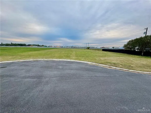 7104 Suncrest Acres St, Edinburg, TX 78542