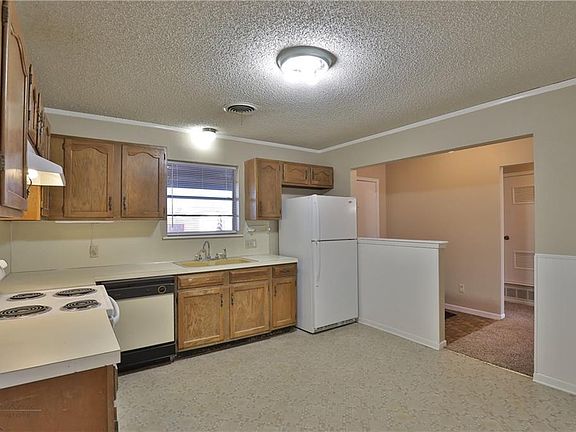 5th image of 5349 Benbrook St