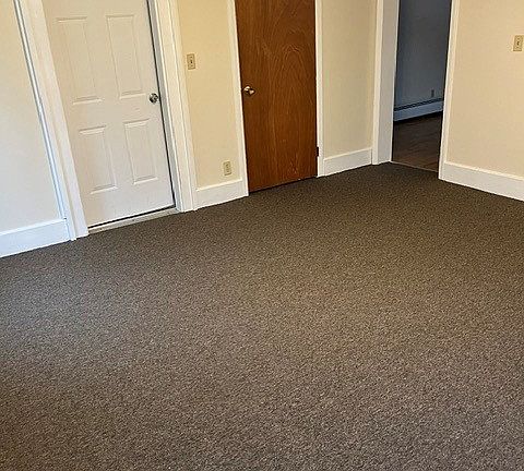 5th image of 2 Jackson Ave APT 2