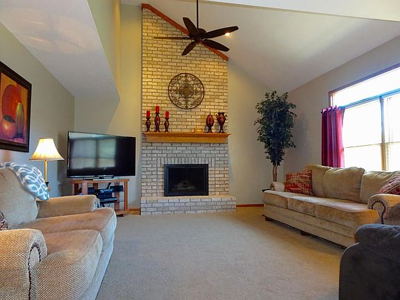 2nd image of 13265 Durham Cir