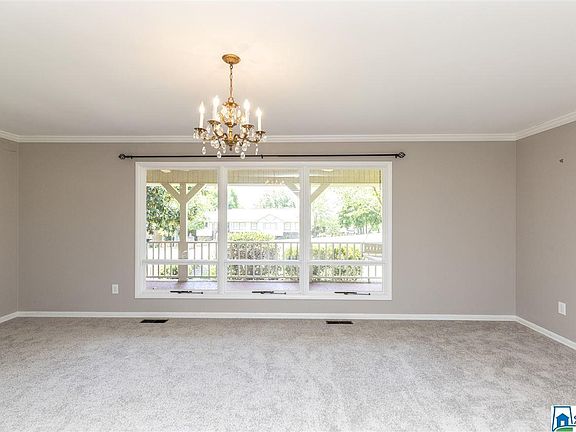 5th image of 1608 Belvedere Dr