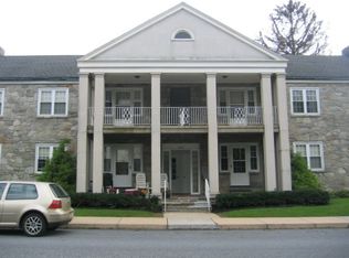 302 S Oak St APT 2, Ephrata, PA 17522