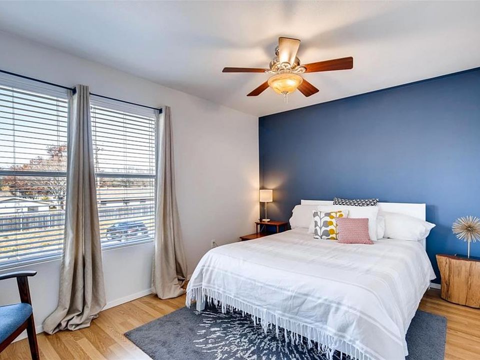 1st image of 2450 Ashdale Dr APT 213