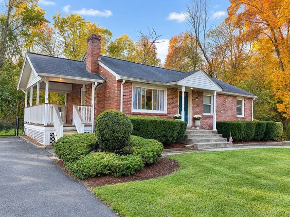 622 Winter St, Walpole, MA 02081