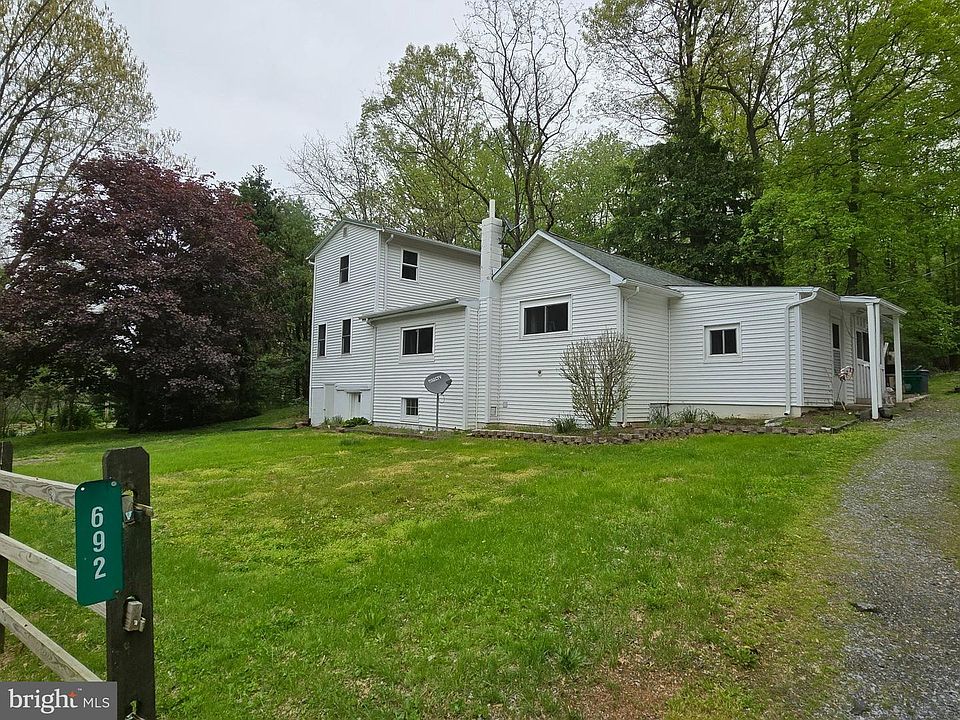 1st image of 692 Cassell Rd