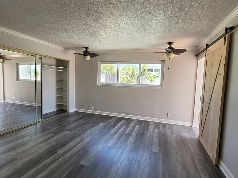 1319 Thermal Ave — Photo 12