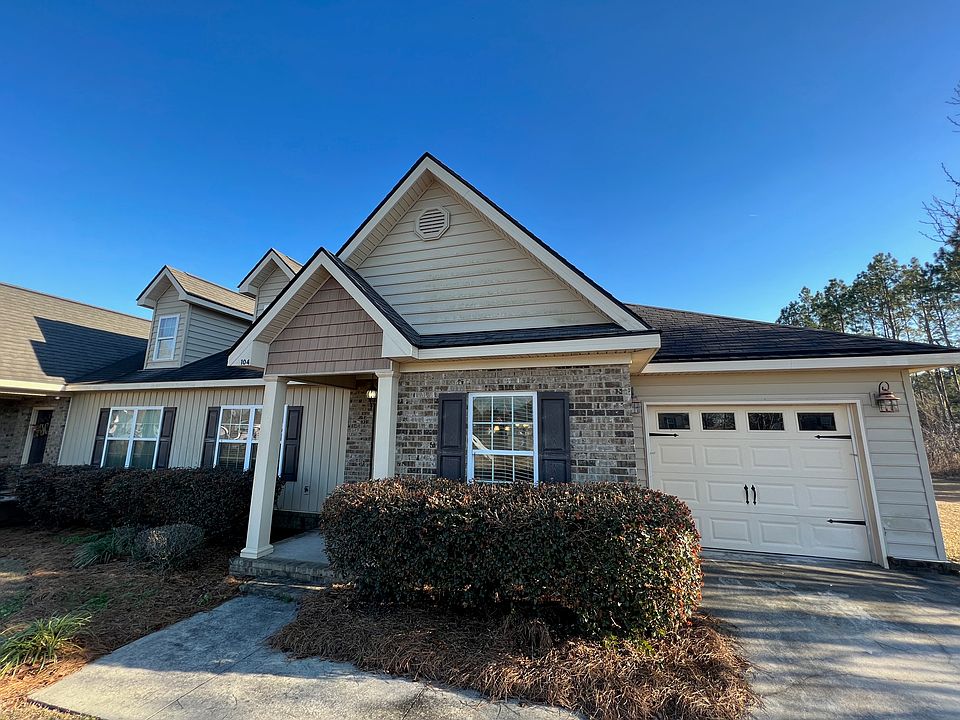 1st image of 106 Bull Bay Dr