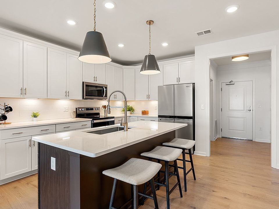 1st image of 30 Coppersmith Way #502