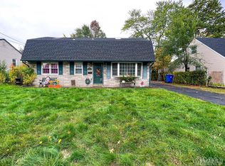 42 W Henry Pl, Iselin, NJ 08830