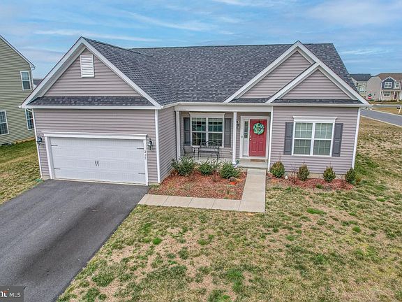 2nd image of 235 Buckeye Ln