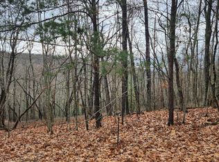 320 Rotherham Dr, Crossville, TN 38558