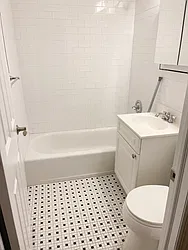 Rented by Urban Real Estate Inc